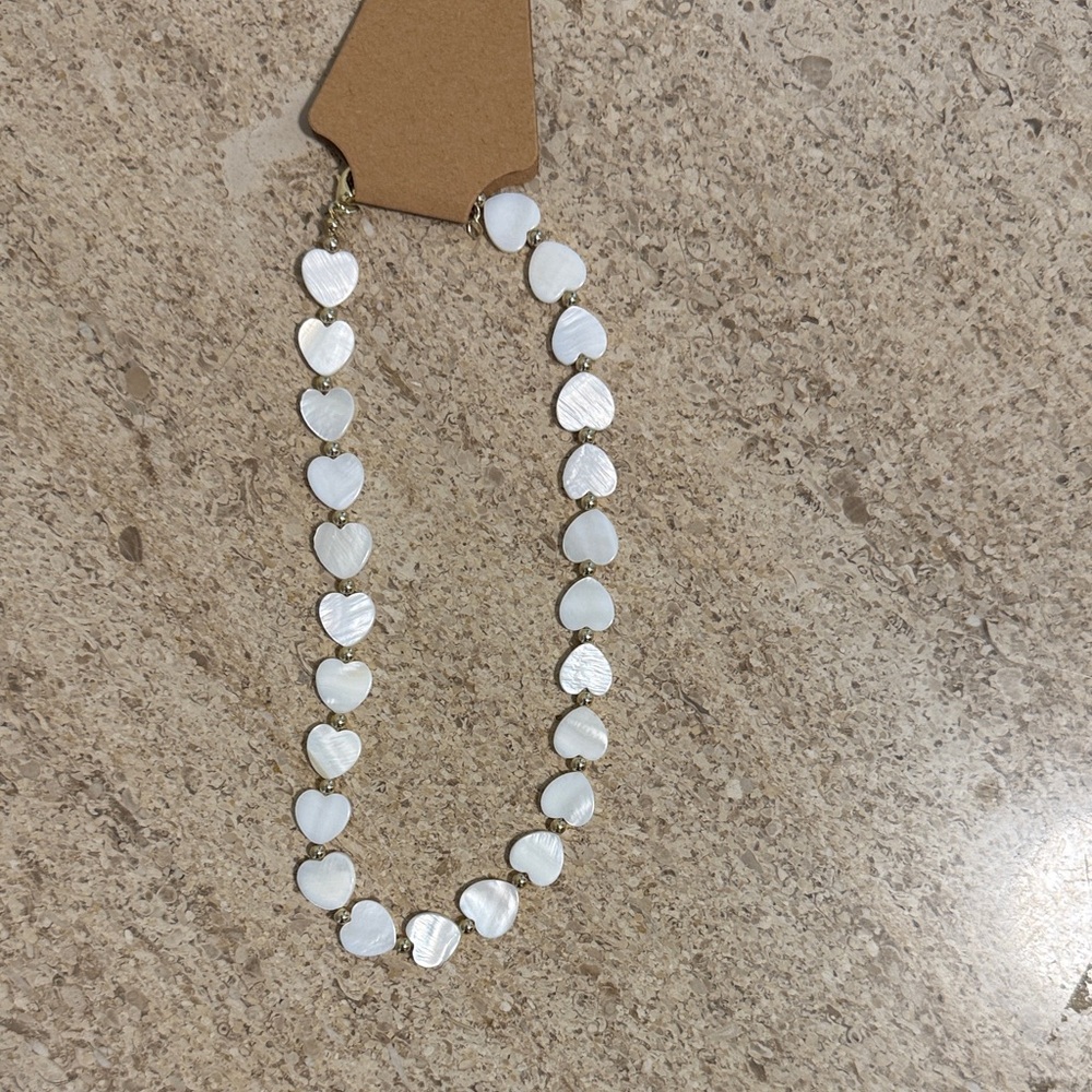 Heart Shell Bead Necklace - White